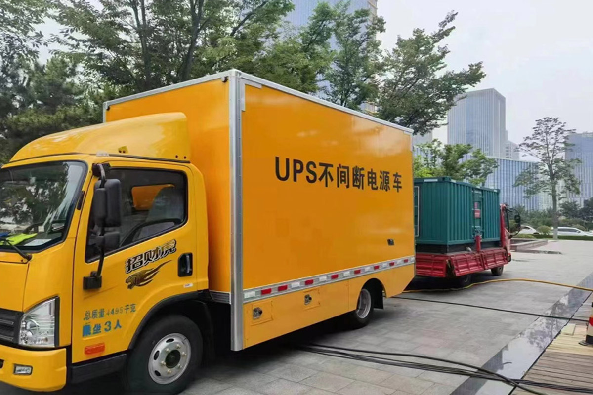 南华发电机租赁施工现场